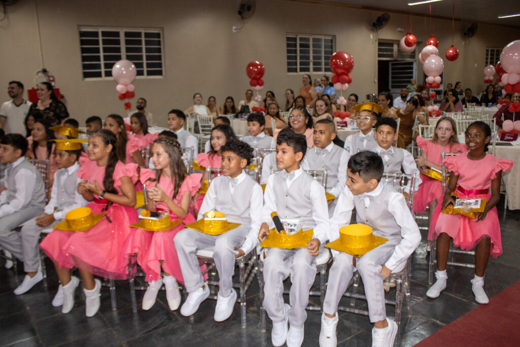 FORMATURA EMEI e EMEF