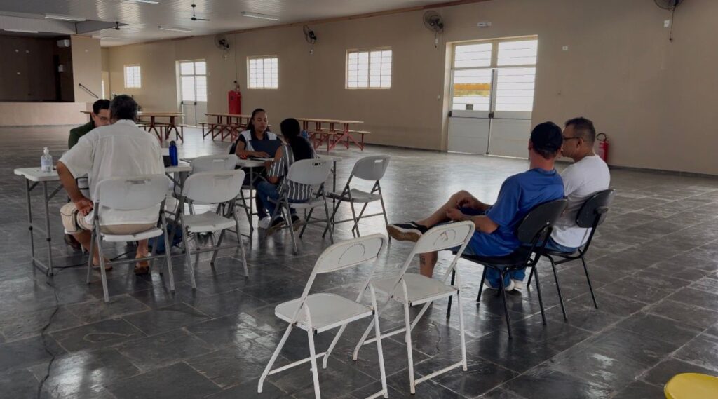 CDHU MÓVEL EM BENTO DE ABREU