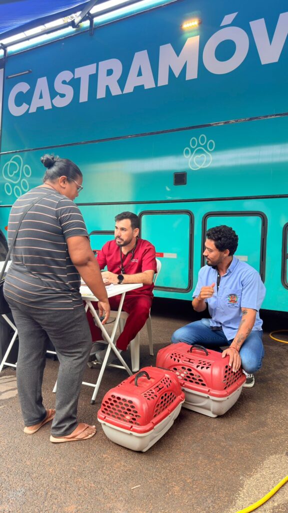 CASTRAÇÃO E MICROCHIPAGEM