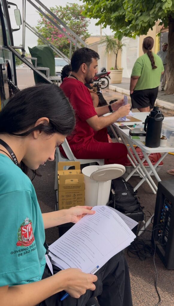 CASTRAÇÃO E MICROCHIPAGEM