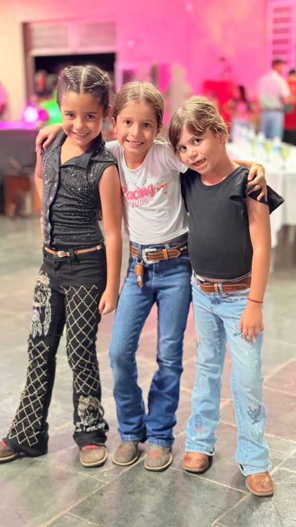 ESCOLHA DA RAINHA DA 16º FESTA DO PEÃO