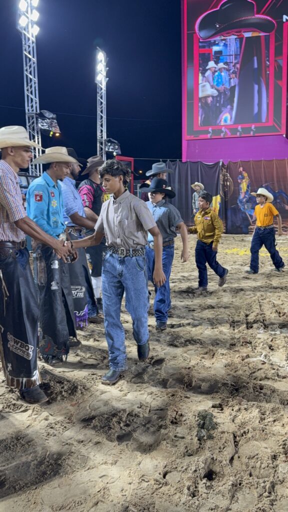 16º FESTA DO PEÃO DE BENTO DE ABREU (FOTOS)