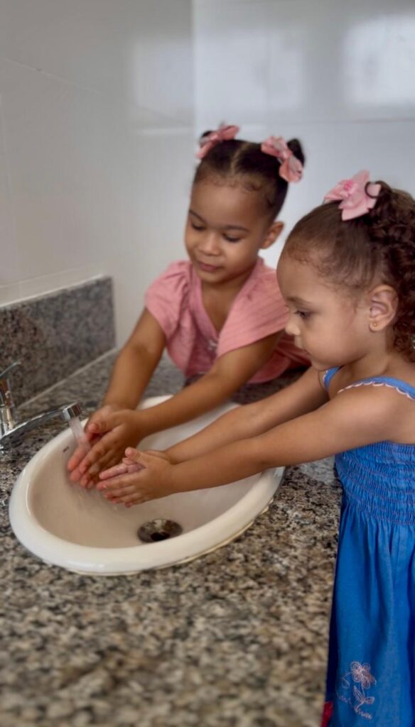 REINAUGURAÇÃO CRECHE LUIZA GILBERT SCATENA