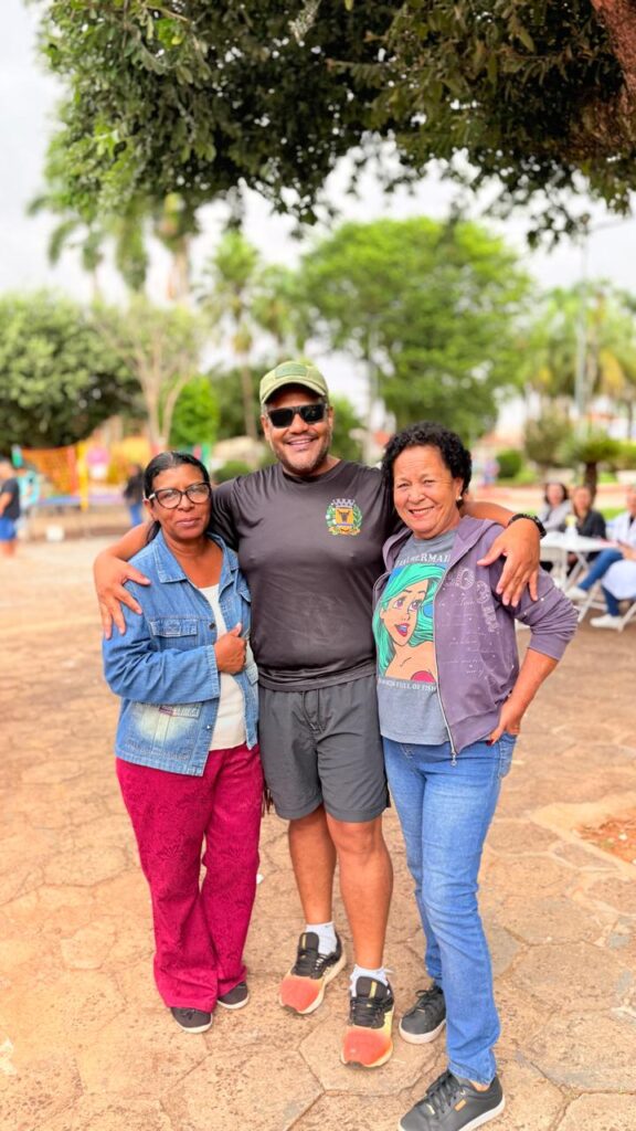 FAMILIA NA PRAÇA 1º EDIÇÃO