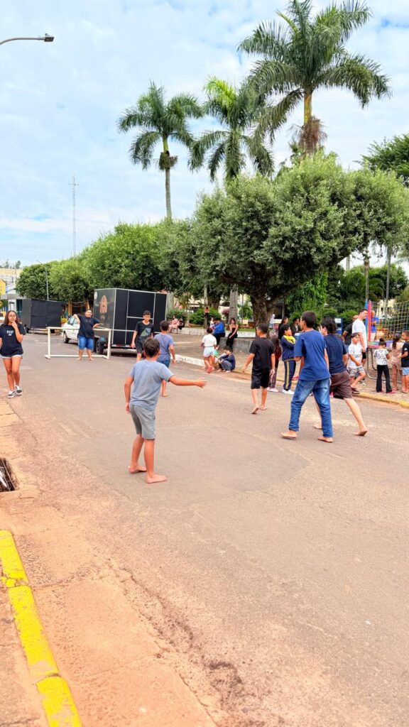 FAMILIA NA PRAÇA 1º EDIÇÃO