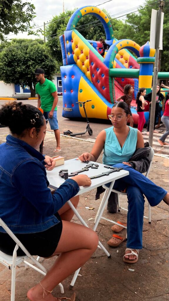 FAMILIA NA PRAÇA 1º EDIÇÃO