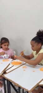 OFICINA DE PINTURA PARA AS CRIANÇAS