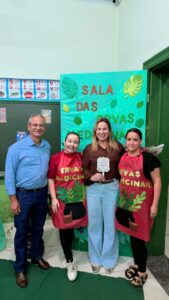 EMEF DORIVAL REIS CAMARGO REALIZA EXPOSIÇÃO FOLCLÓRICA.