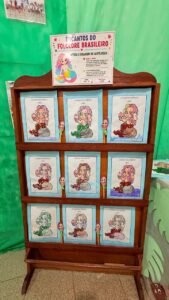 EXPOSIÇÃO E APRESENTAÇÃO FOLCLORICA