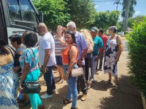 GRUPO DA MELHOR IDADE PARTICIPA DE BAILE REGIONAL EM GUARARAPES.
