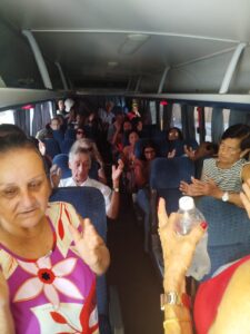 GRUPO DA MELHOR IDADE PARTICIPA DE BAILE REGIONAL EM GUARARAPES.