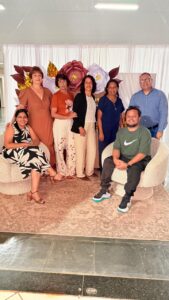 JANTAR ESPECIAL EM HOMENAGEM AO DIA DOS PROFESSORES.