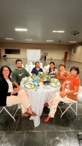 JANTAR ESPECIAL EM HOMENAGEM AO DIA DOS PROFESSORES.