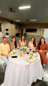 JANTAR ESPECIAL EM HOMENAGEM AO DIA DOS PROFESSORES.