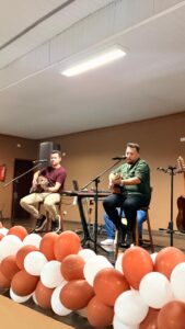 JANTAR ESPECIAL EM HOMENAGEM AO DIA DOS PROFESSORES.