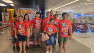 PASSEIO NO CINEMA COM PARTICIPANTES SCFV – BPC/PNE – Pintura em Telas