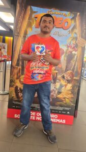 PASSEIO NO CINEMA COM PARTICIPANTES SCFV – BPC/PNE – Pintura em Telas