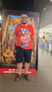 PASSEIO NO CINEMA COM PARTICIPANTES SCFV – BPC/PNE – Pintura em Telas