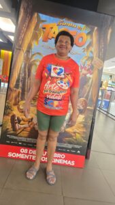 PASSEIO NO CINEMA COM PARTICIPANTES SCFV – BPC/PNE – Pintura em Telas